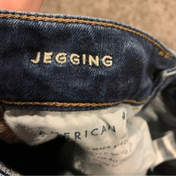 Women’s American Eagle Jegging Jeans - Picture 8 of 8